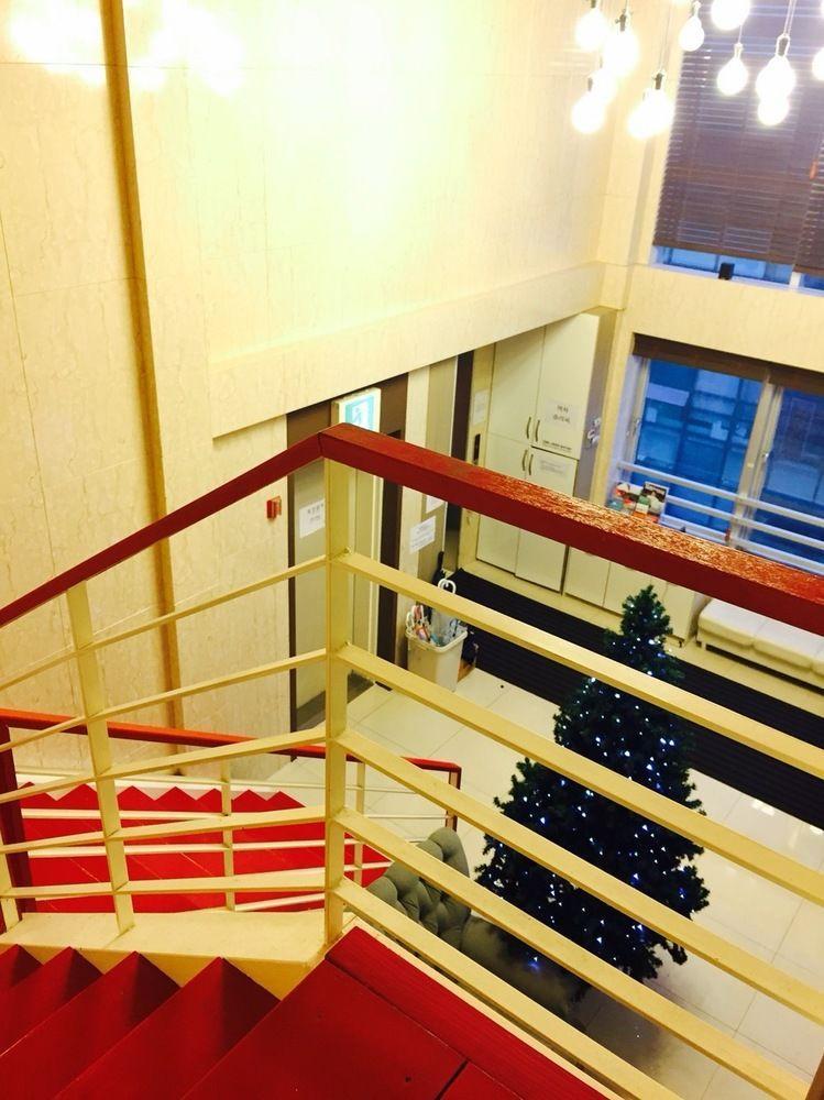Sol Guest House_Haeundae Busan Eksteriør billede