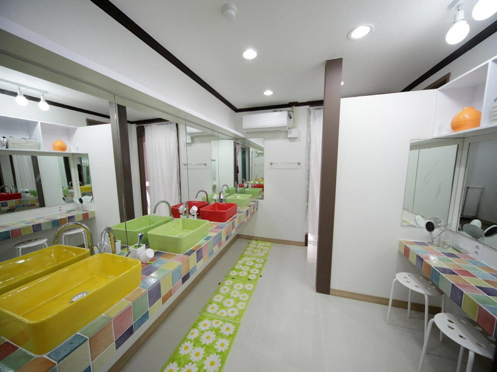 Sol Guest House_Haeundae Busan Eksteriør billede