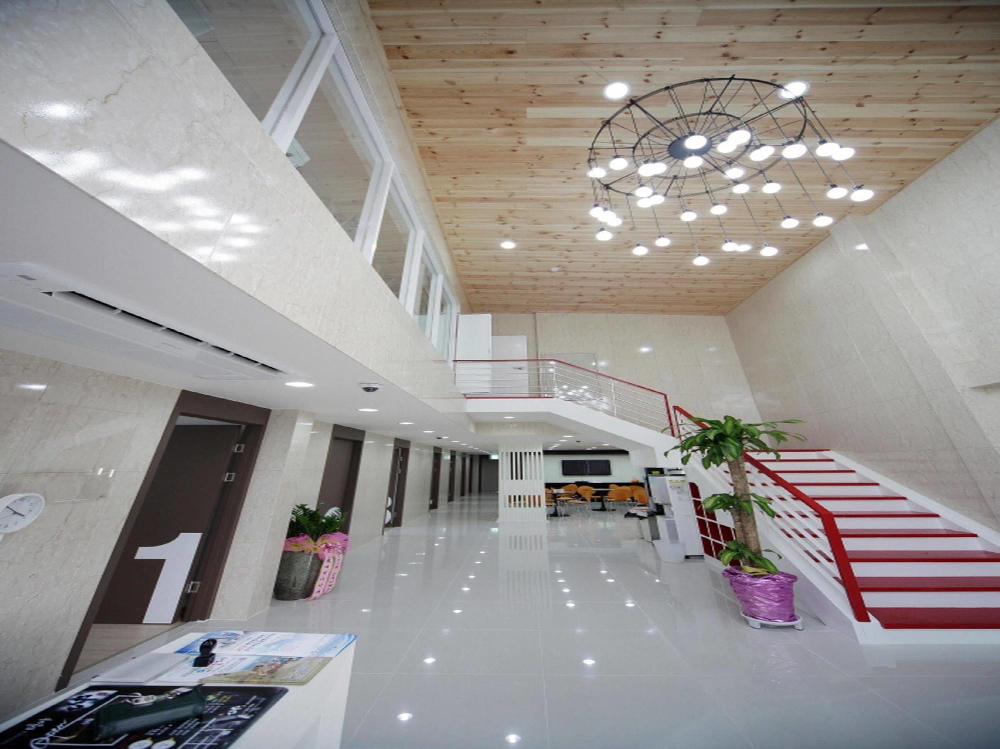 Sol Guest House_Haeundae Busan Eksteriør billede